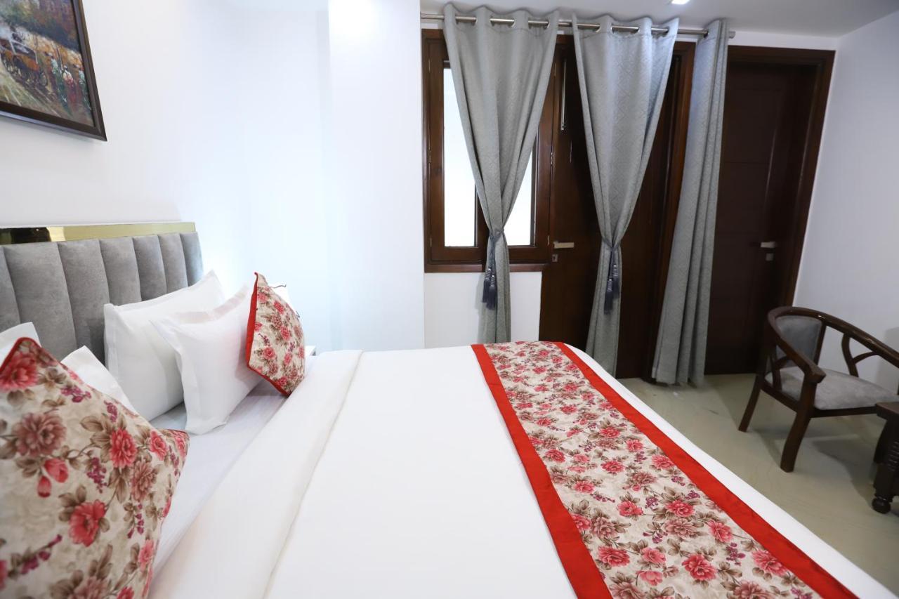 Hotel Nature View Green Park Metro Couple Friendly New Delhi Extérieur photo