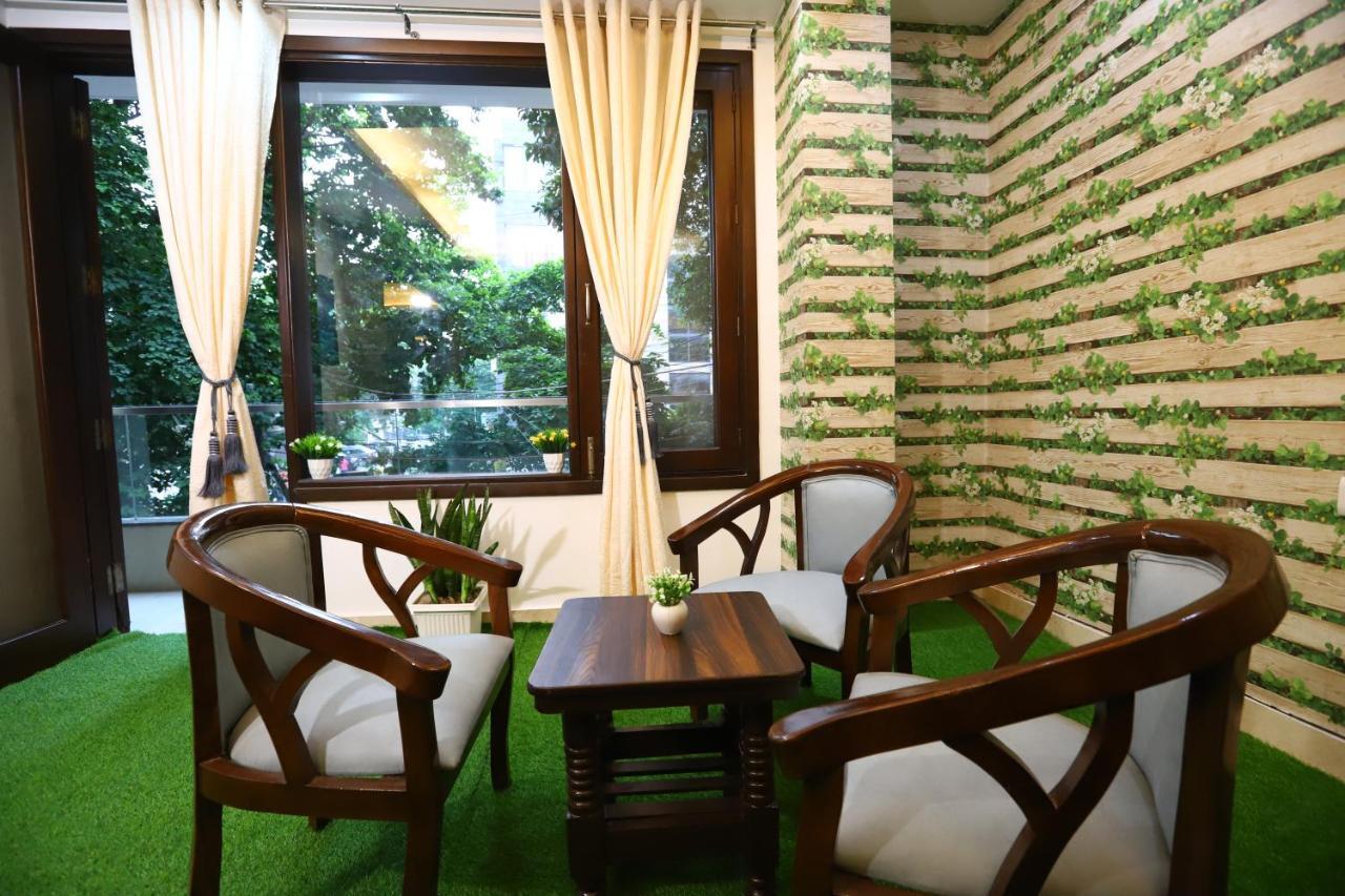 Hotel Nature View Green Park Metro Couple Friendly New Delhi Extérieur photo