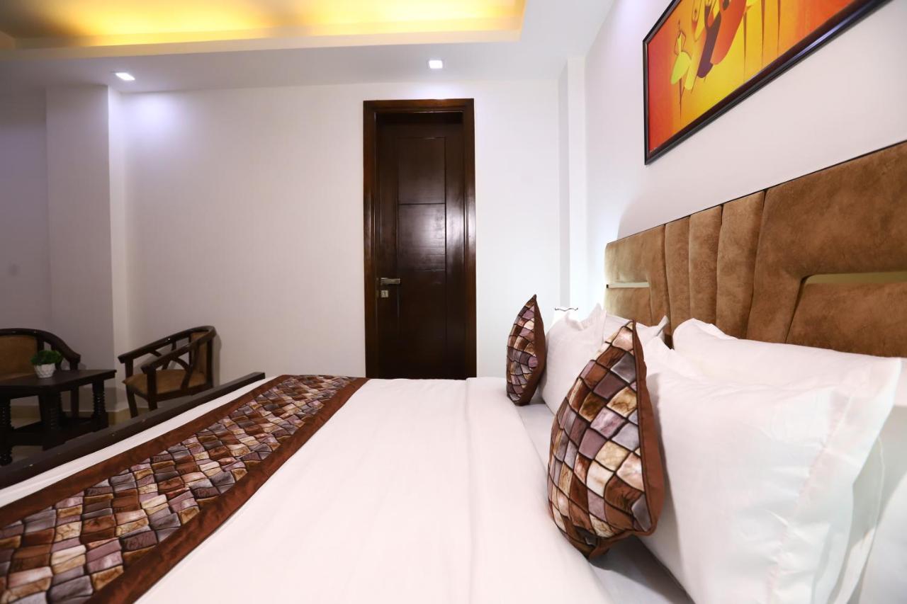 Hotel Nature View Green Park Metro Couple Friendly New Delhi Extérieur photo