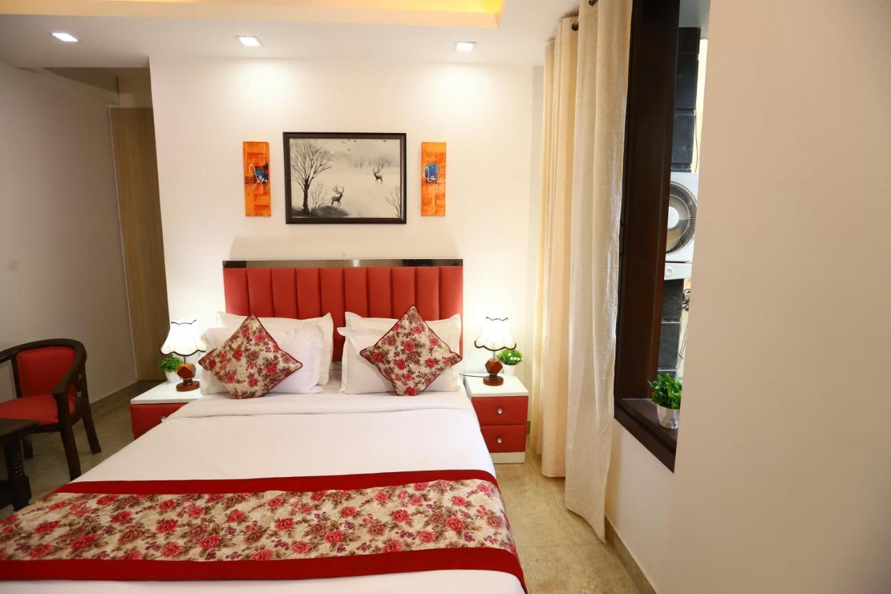 Hotel Nature View Green Park Metro Couple Friendly New Delhi Extérieur photo